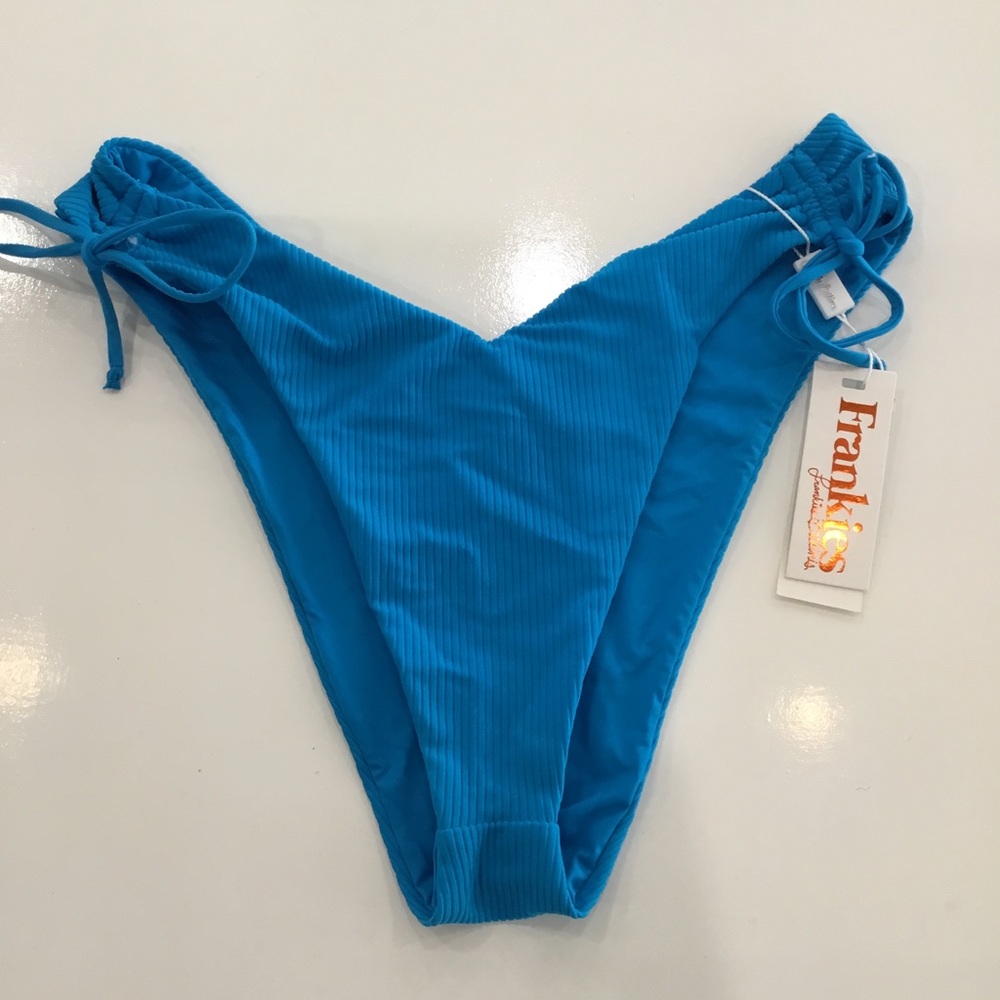 Frankies Ruby Bottom Azure